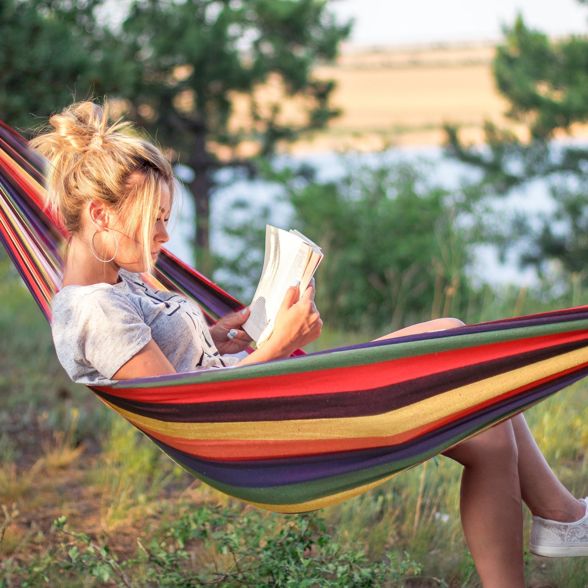 Outsunny Brazilian Style Hammock - Extra Large Cotton Hanging Bed