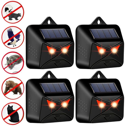 4pcs /Box Solar Animal Repeller Waterproof Animal Deterrent with Red