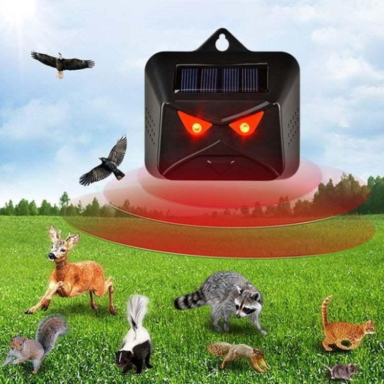 4pcs /Box Solar Animal Repeller Waterproof Animal Deterrent with Red